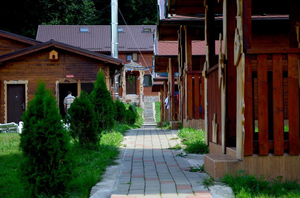 Pensiunea Sequoia Cluj-Napoca Exterior photo